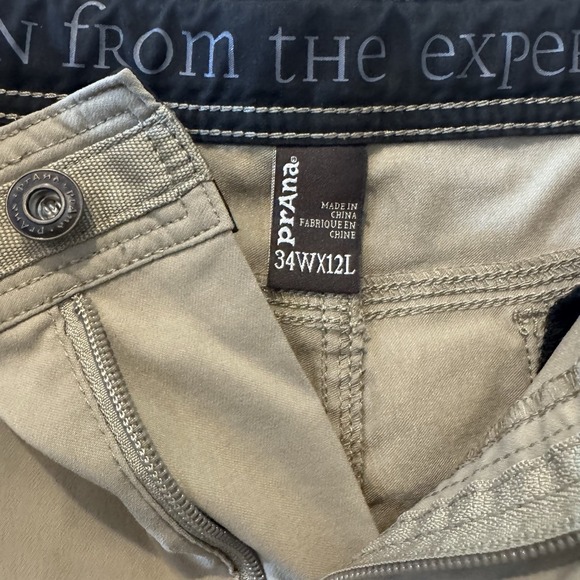 prAna Stretch Zion Cargo Shorts 34" X 12 Khaki Tan Pocket Outdoor Hiking Fishing - Picture 2 of 9